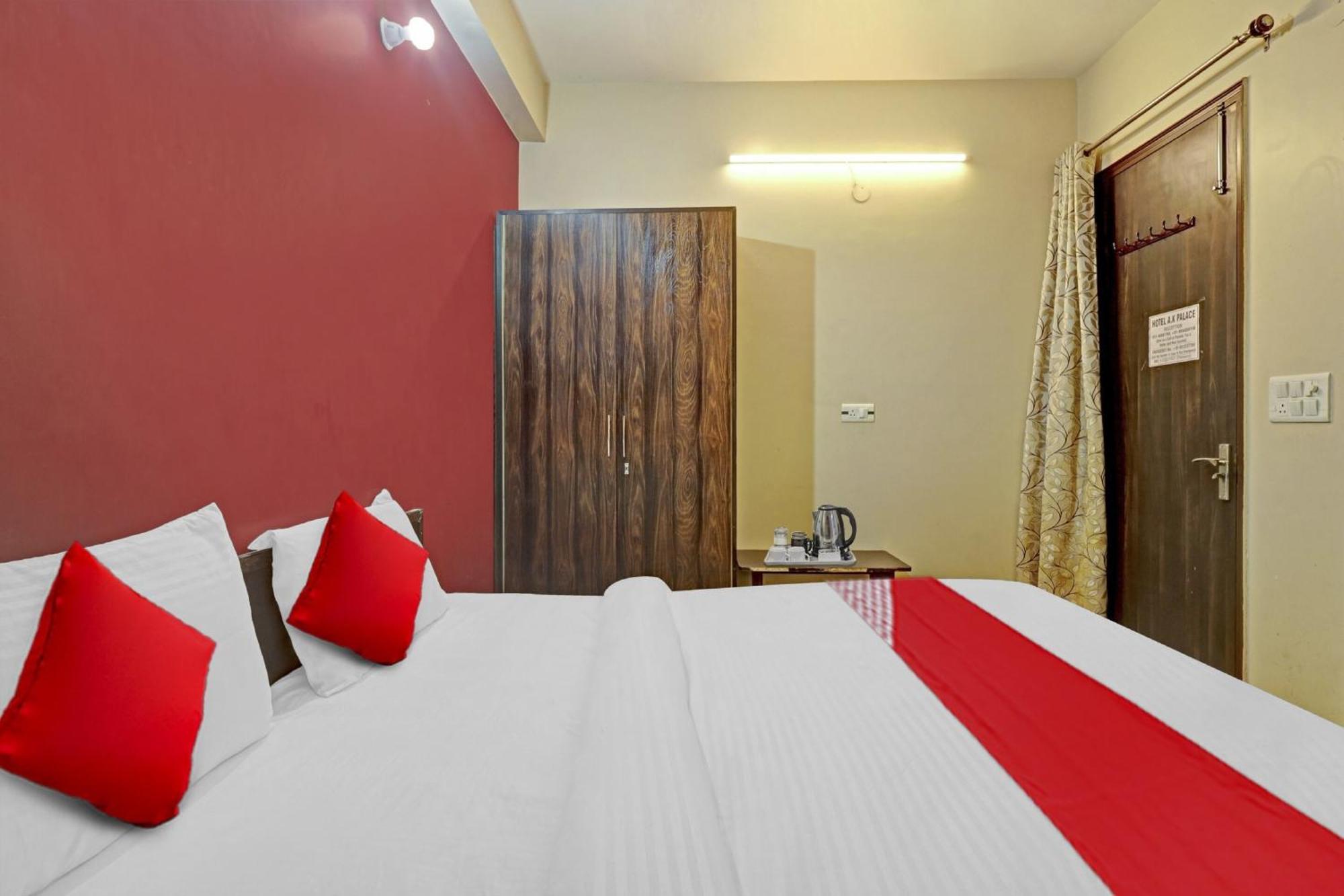 Hotel O A.K Palace Ню Делхи Екстериор снимка