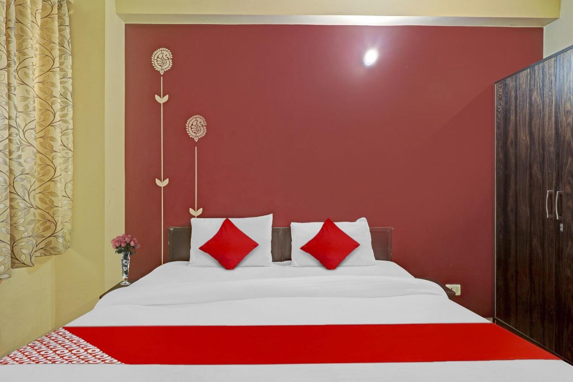 Hotel O A.K Palace Ню Делхи Екстериор снимка