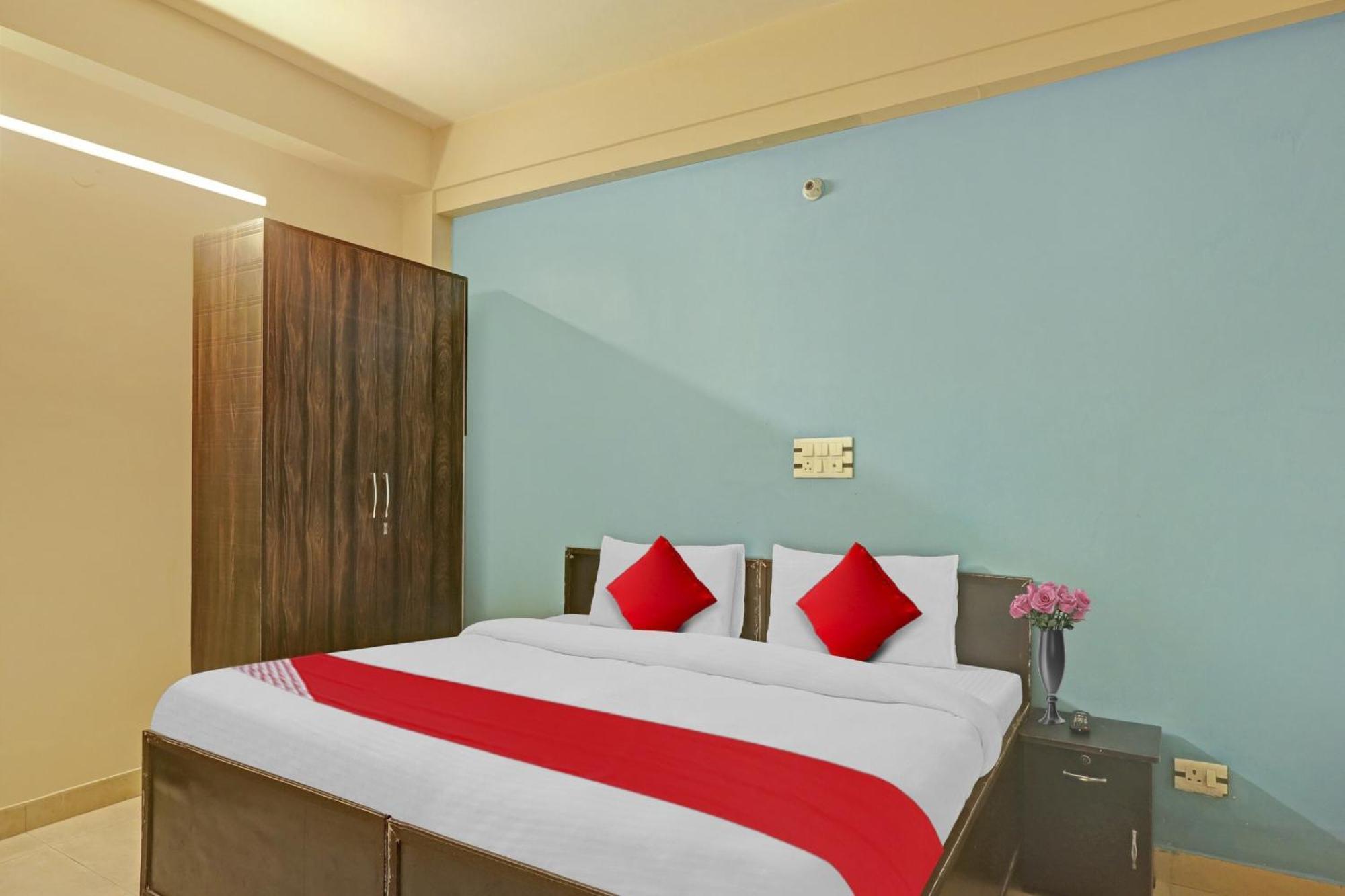 Hotel O A.K Palace Ню Делхи Екстериор снимка