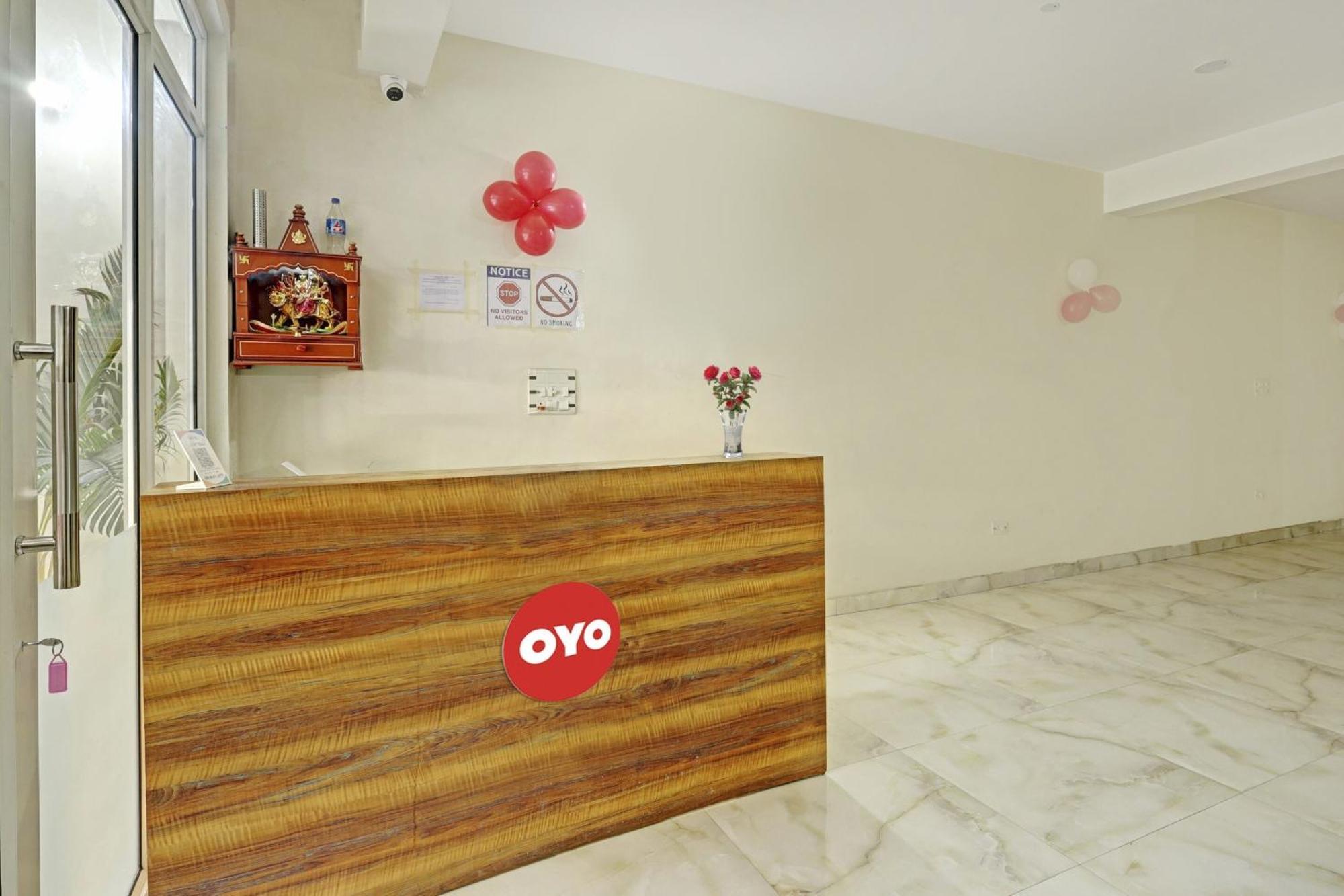 Hotel O A.K Palace Ню Делхи Екстериор снимка